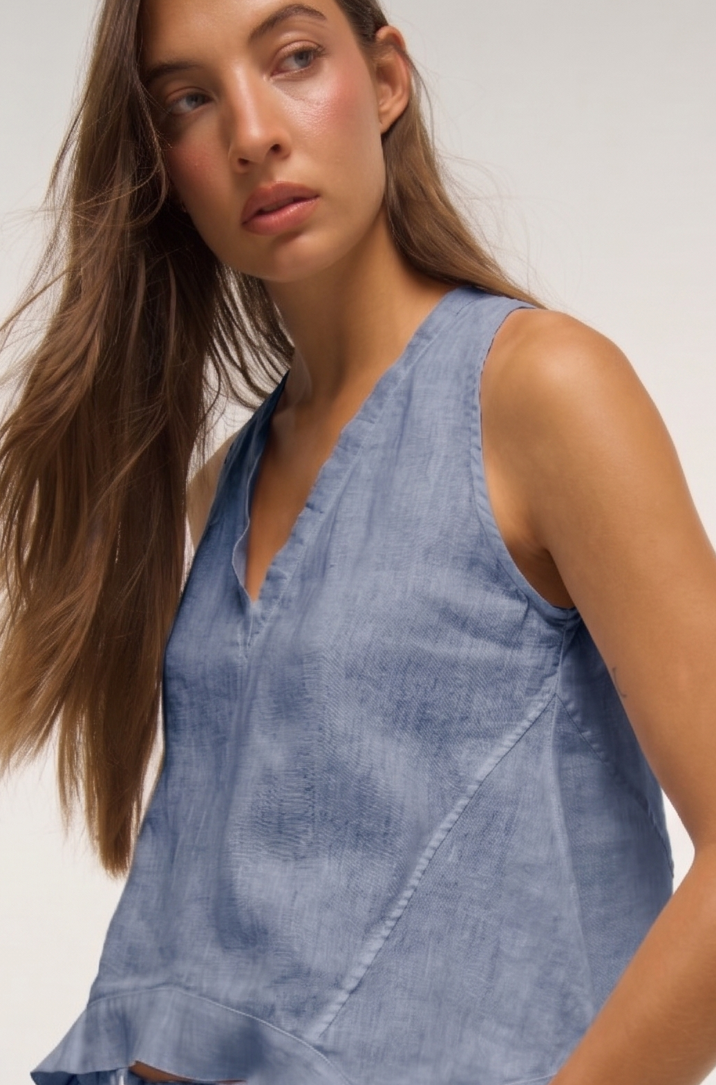 LINEN TOP